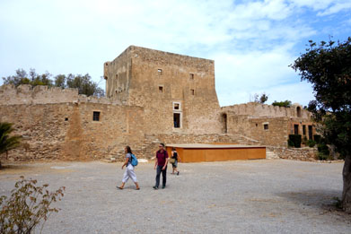 Sitia interrieur de la forteresse Kazarma